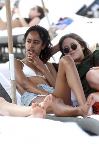 Malia Obama Sexy TheFappeningBlog.com 8.jpg