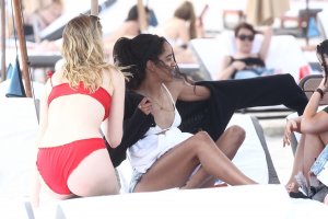 Malia Obama Sexy TheFappeningBlog.com 24.jpg
