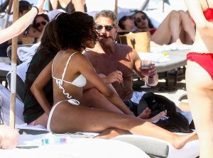 Malia Obama Sexy TheFappeningBlog.com 31.jpg