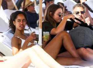 Malia Obama Sexy TheFappeningBlog.com 32.jpg