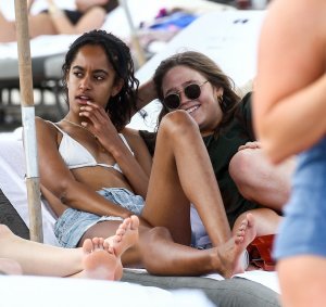 Malia Obama Sexy TheFappeningBlog.com 34.jpg