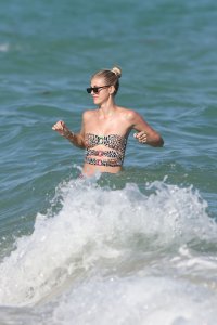 Devon Windsor & Gabby Westbrook Patrick Sexy TheFappeningBlog.com 5.JPG