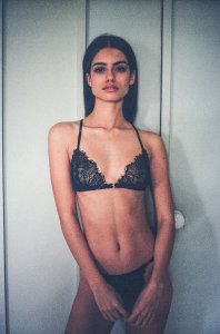 Elle Trowbridge Nude Sexy TheFappeningBlog.com 5.jpg