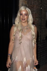 Lily Allen See Through Nude TheFappeningBlog.com 2.jpg