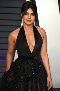 Priyanka Chopra Sexy - TheFappeningBlog.com 21.jpg