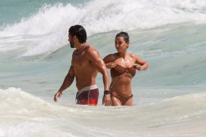 Shibani Dandekar Sexy TheFappeningBlog.com 7.jpg