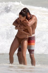 Shibani Dandekar Sexy TheFappeningBlog.com 16.jpg