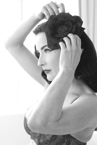 Dita-Von-Teese-Sexy-63.jpg