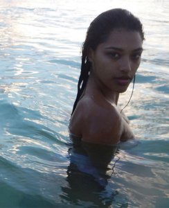 Vanessa-White-Topless.jpg