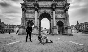 Walk in Nude TheFappeningBlog.com 1.jpg