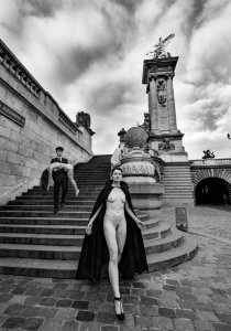 Walk in Nude TheFappeningBlog.com 3.jpg