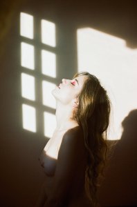 Under the Nude TheFappeningBlog.com 7.jpg