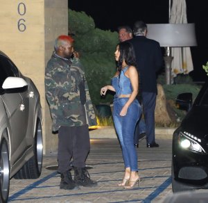 Kim Kardashian Sexy TheFappeningBlog.com 17.JPG