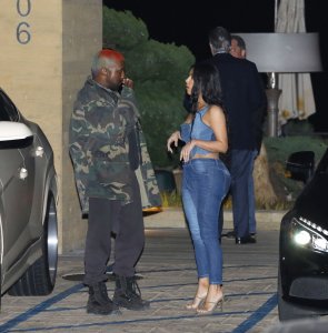 Kim Kardashian Sexy TheFappeningBlog.com 16.JPG