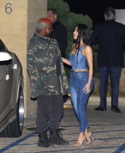 Kim Kardashian Sexy TheFappeningBlog.com 18.JPG