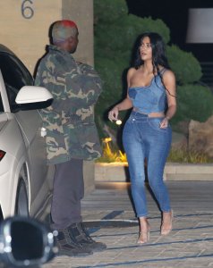 Kim Kardashian Sexy TheFappeningBlog.com 50.jpg