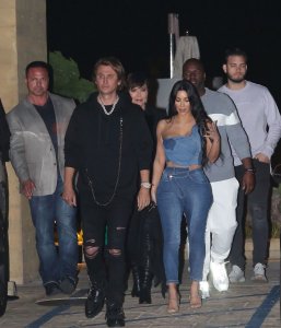 Kim Kardashian Sexy TheFappeningBlog.com 69.JPG