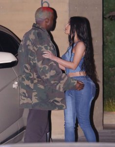 Kim Kardashian Sexy TheFappeningBlog.com 76.jpg