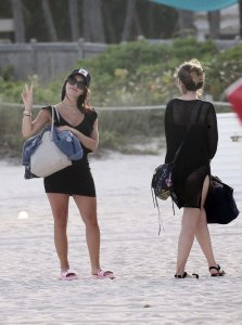 Lali Esposito Sexy TheFappeningBlog.com 3.jpg