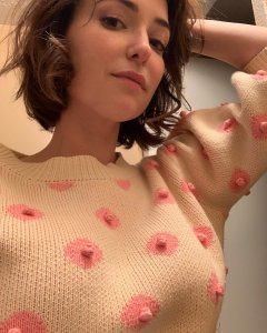 Milana Vayntrub TheFappeningBlog.com 1.jpg