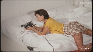 Emily Ratajkowski Sexy TheFappeningBlog.com 15.jpg