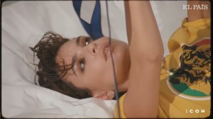 Emily Ratajkowski Sexy TheFappeningBlog.com 18.jpg