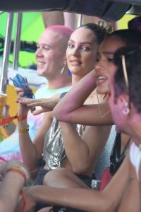 Ivete Sangalo Nude, Candice Swanepoel, Bruna Marquezine Sexy - TheFappeningBlog.com 6.jpg