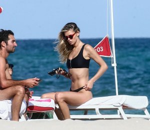 Danielle Knudson Sexy TheFappeningBlog.com 11.jpg