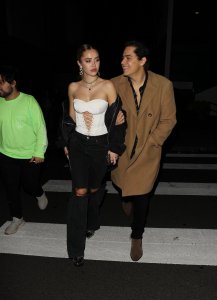 Delilah Belle Hamlin Sexy - TheFappeningBlog.com 12.jpg