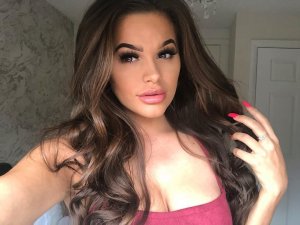 Rhianne Saxby Sexy TheFappeningBlog.com 62.jpg