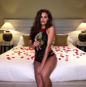 Rhianne Saxby Sexy TheFappeningBlog.com 64.jpg