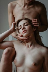 Ole Yankovska and Anna Grabowska Nude TheFappeningBlog.com 2.jpg