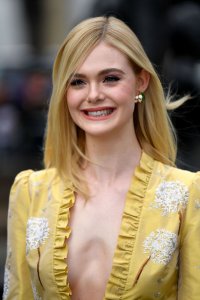 Elle Fanning Nude Nip Slip & Sexy TheFappeningBlog.com 1.jpg