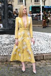 Elle Fanning Nude Nip Slip & Sexy TheFappeningBlog.com 3.jpg