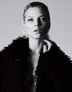 Emiliya Costa Nude - TheFappeningBlog.com 6.jpg