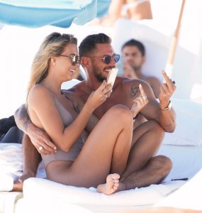 Sandra Kubicka Sexy TheFappeningBlog.com 2.jpg