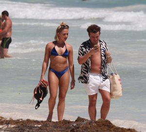 Gabby Allen Sexy TheFappeningBlog.com 33.jpg