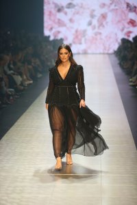 Ashley Graham Sexy TheFappeningBlog.com 4.jpeg