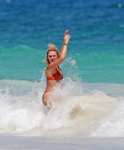 Gabby Allen Sexy TheFappeningBlog.com 18.jpg