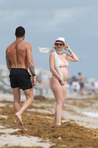 Chloe Melas Sexy TheFappeningBlog.com 1.JPG