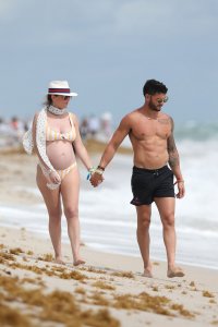 Chloe Melas Sexy TheFappeningBlog.com 9.JPG