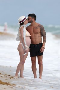 Chloe Melas Sexy TheFappeningBlog.com 12.JPG