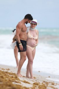 Chloe Melas Sexy TheFappeningBlog.com 24.JPG