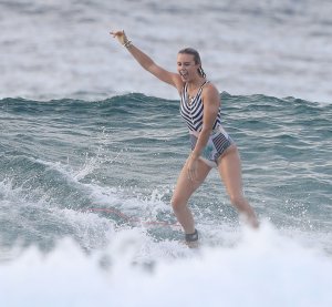 Liv Phyland Sexy TheFappeningBlog.com 16.jpg