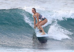 Liv Phyland Sexy TheFappeningBlog.com 21.jpg