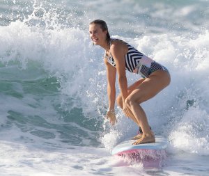 Liv Phyland Sexy TheFappeningBlog.com 52.jpg