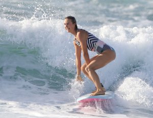 Liv Phyland Sexy TheFappeningBlog.com 53.jpg