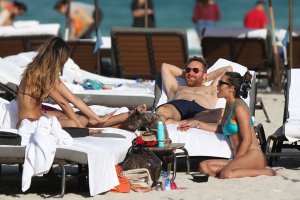 Jessica Ledon & Ariadna Gutierrez Sexy TheFappeningBlog.com 6.JPG