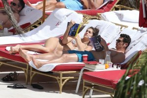 Isabel Pakzad Sexy - TheFappeningBlog.com 3.jpg