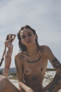 Libby and Summer Rose Nude TheFappeningBlog.com 16.jpg